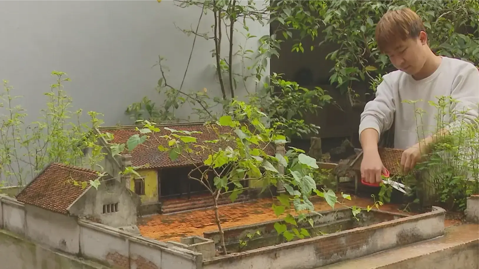 Giữ hồn quê Bắc Bộ qua mô hình kiến trúc thu nhỏ